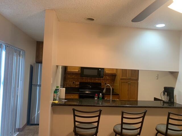 Building Photo - 3599 Cocoplum Cir