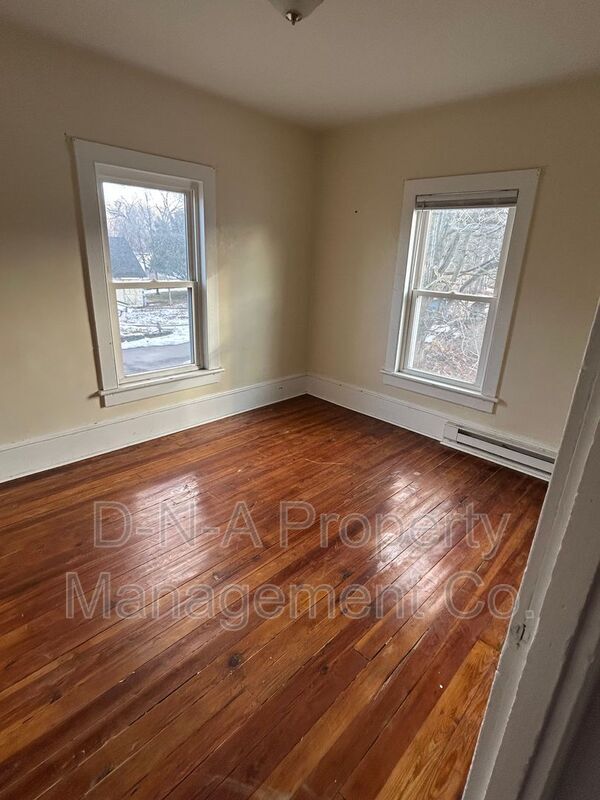 Building Photo - 534 N Courtland St