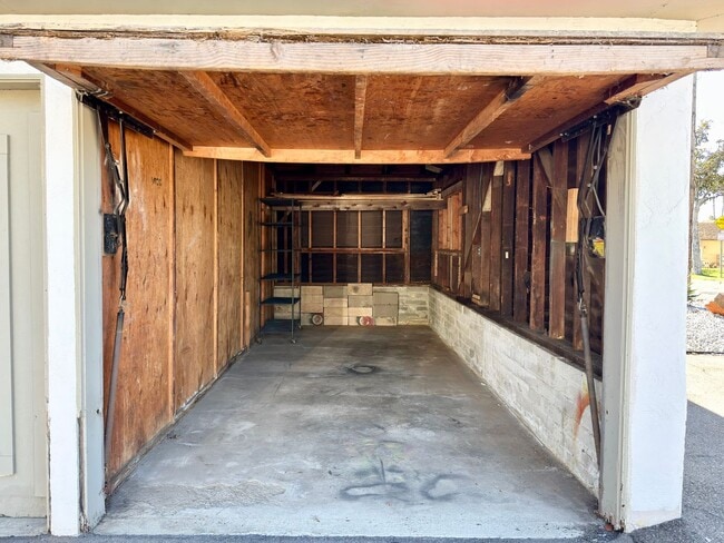 Building Photo - Charming Cottage in Oceanside!