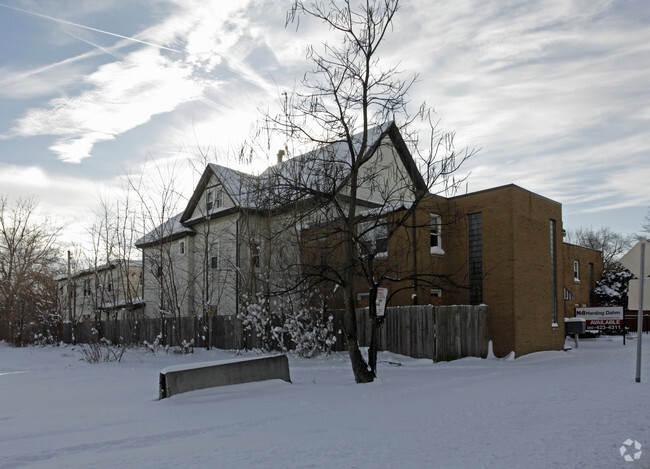 Primary Photo - Colfax Apartments