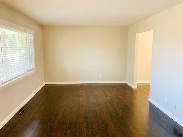 Building Photo - 3467 Pheasant Ct