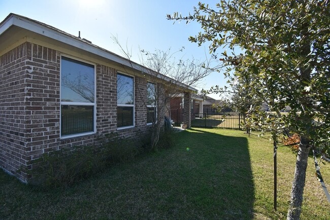 Building Photo - 13038 Leisure Cove Dr