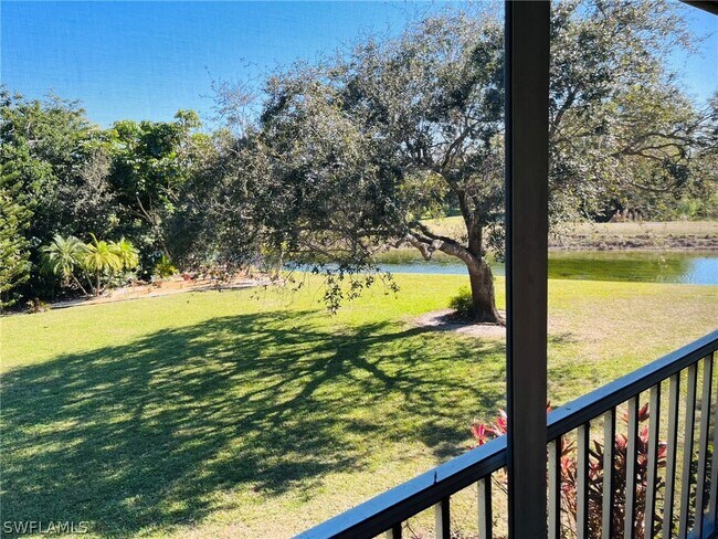 Building Photo - 4912 Tamiami Trl E