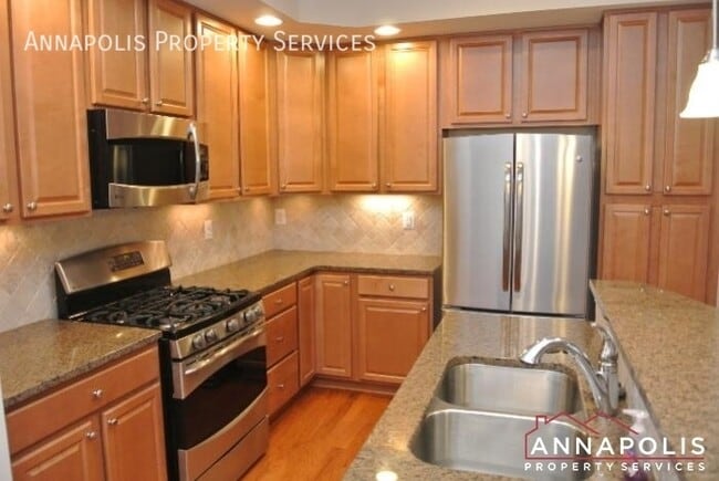 Building Photo - 1318 Cheswick Ln