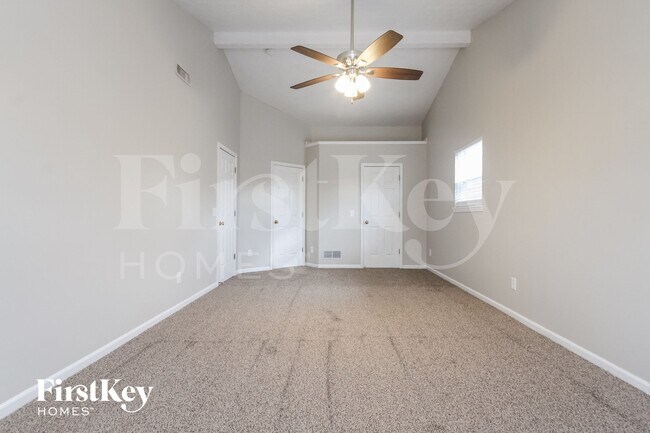 Building Photo - 12819 Sinclair Pl