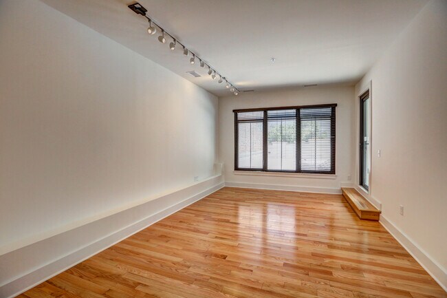 Living Space - 304 E Grace St