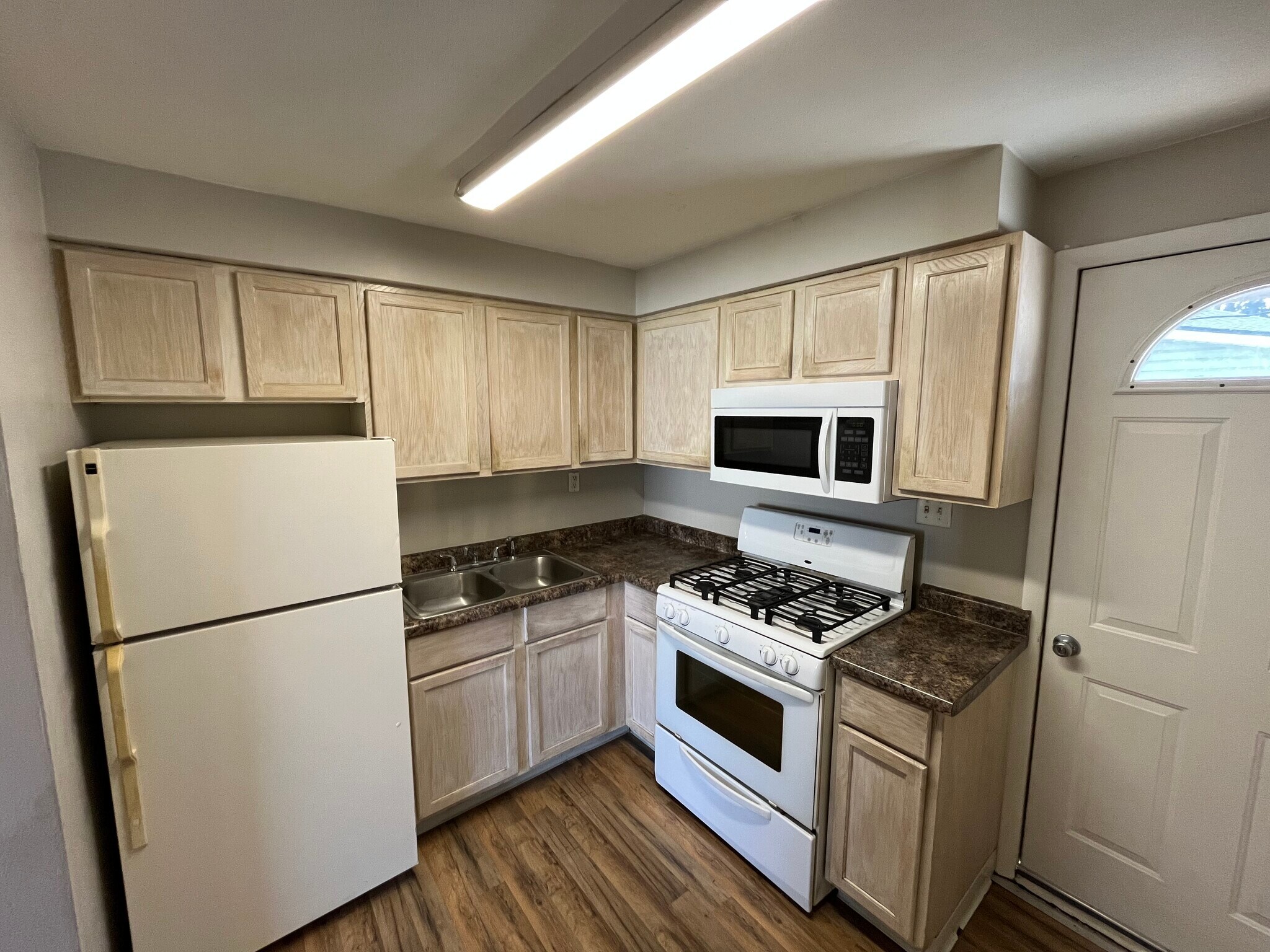 Building Photo - 509 Ruddle Ave