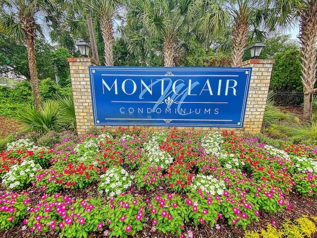 Building Photo - 1850 Montclair Dr