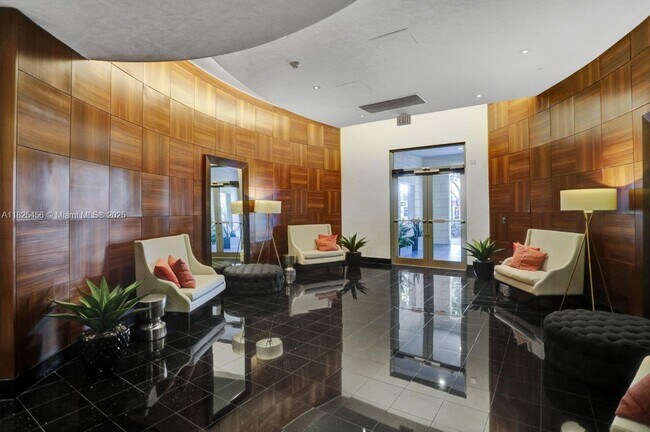 Building Photo - 3000 Coral Wy