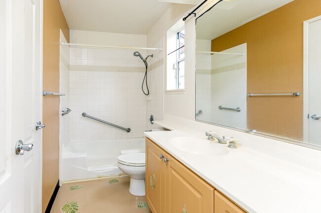 Building Photo - 3BD/2BA Single Family Home in Mililani Mauka with Solar and 2 Car Garage