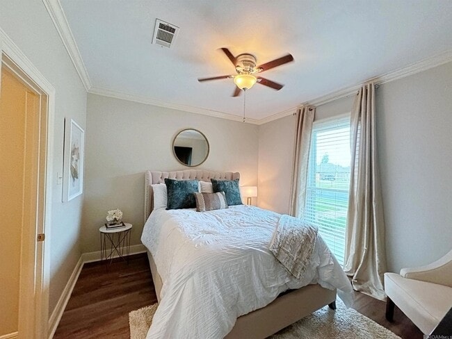 Building Photo - 11831 Thornberry Ln