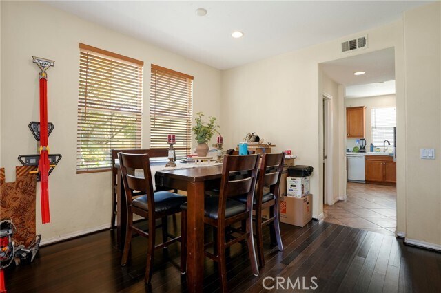 Building Photo - 31770 Paseo Bonito