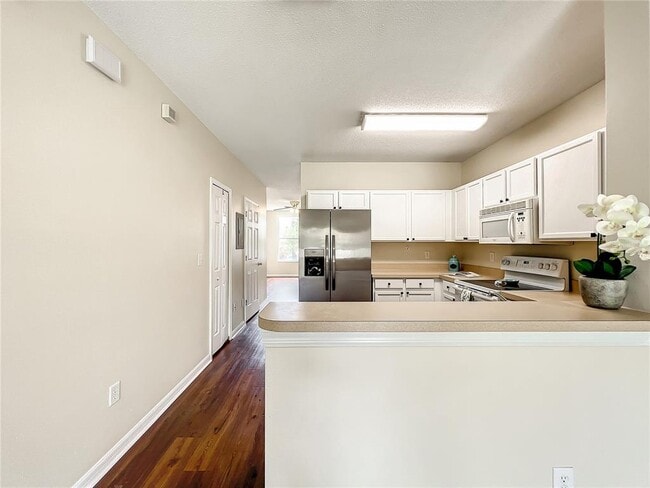 Building Photo - 6021 Osprey Lake Cir