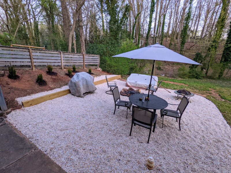 Building Photo - 5615 Southampton Rd