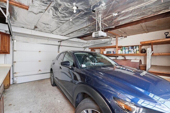 Building Photo - 1635 35th St NW