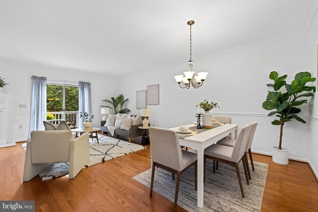 Building Photo - 3 Iron Mill Garth