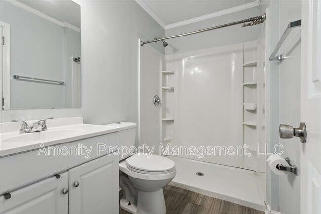 Building Photo - 32 Wainwright Dr