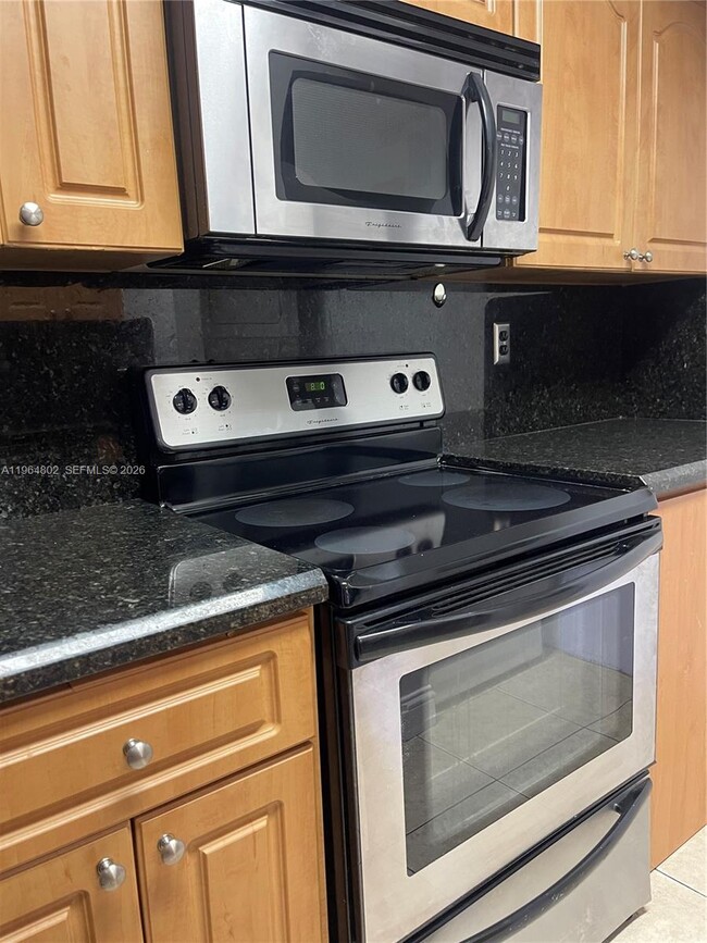 Building Photo - 15221 SW 80th St