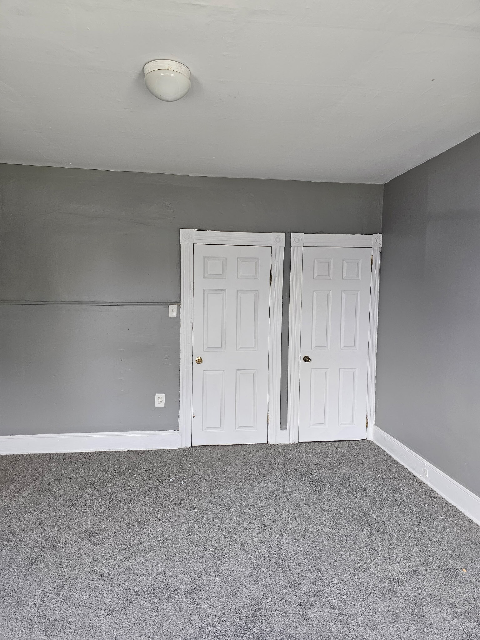 Main bedroom continues - 4730 Pimlico Rd