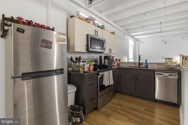 Primary Photo - 109 W Wildey St