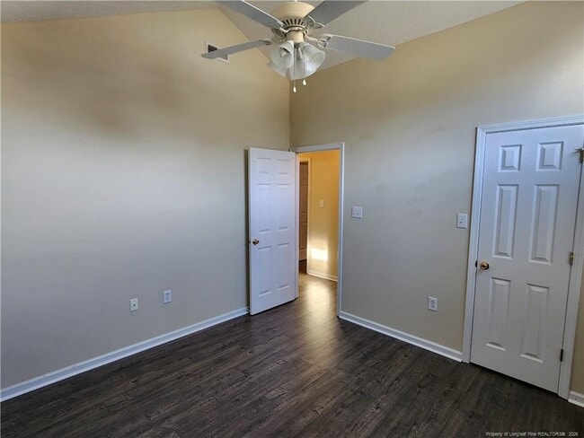 Building Photo - 3347 Broomsgrove Dr