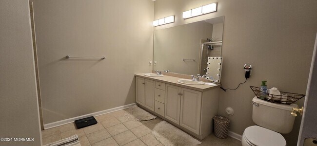 Building Photo - 713 Mill Pond Wy