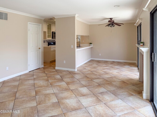 Building Photo - 28606 Conejo View Dr