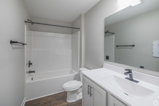 Building Photo - 166 Adrift Loop