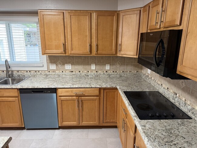 Building Photo - 8747 Kathy Ct