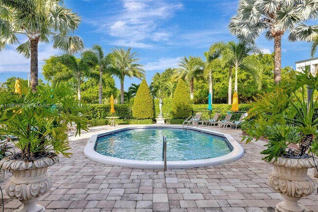 Building Photo - 2190 NE 51st Ct