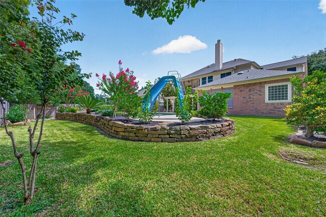 Building Photo - 27 E Shale Creek Cir