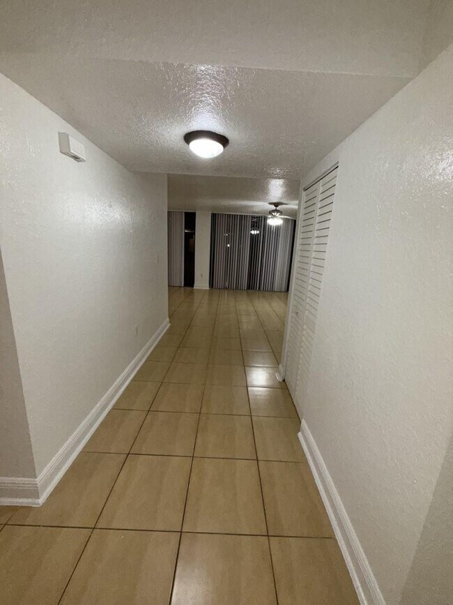 Building Photo - 8740 NW 40th St