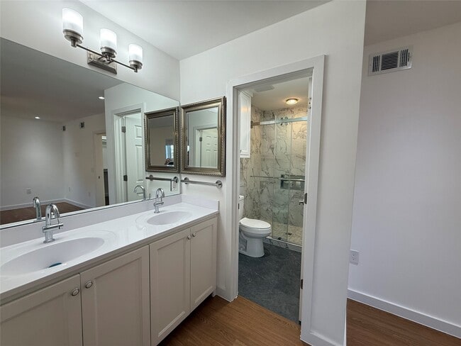 Building Photo - 3400 Timmons Ln