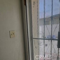 Building Photo - 676 E 115th St