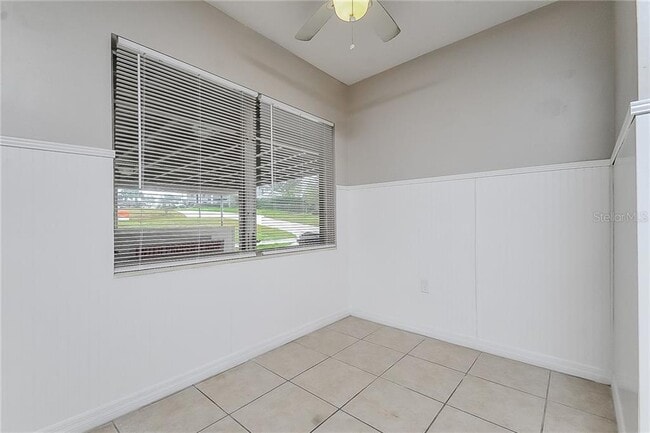 Building Photo - 1139 Circle Dr