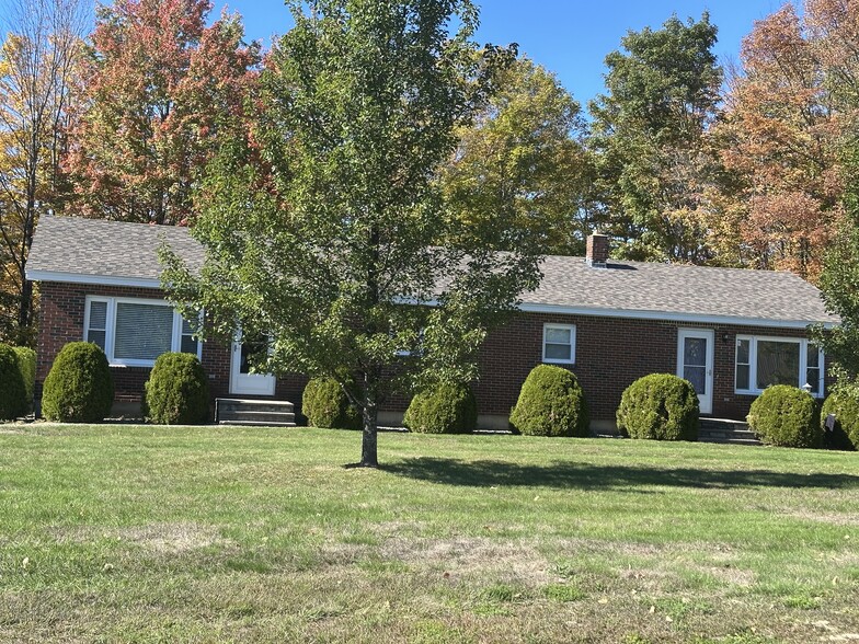 Primary Photo - 61 Darin Dr