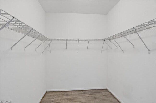 Building Photo - 7054 Ambrosia Ln