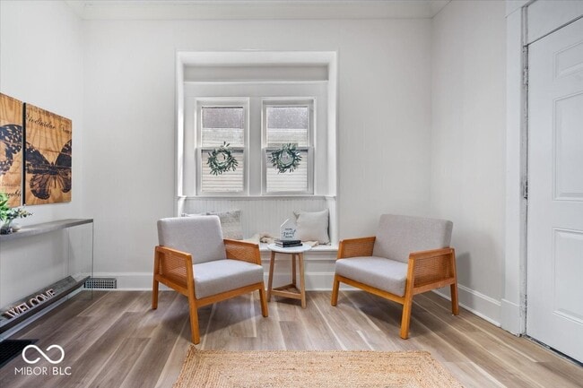 Building Photo - 1741 S State Ave