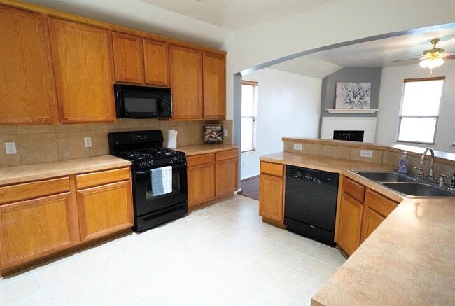 Building Photo - 13127 Candlewood Glen Ln