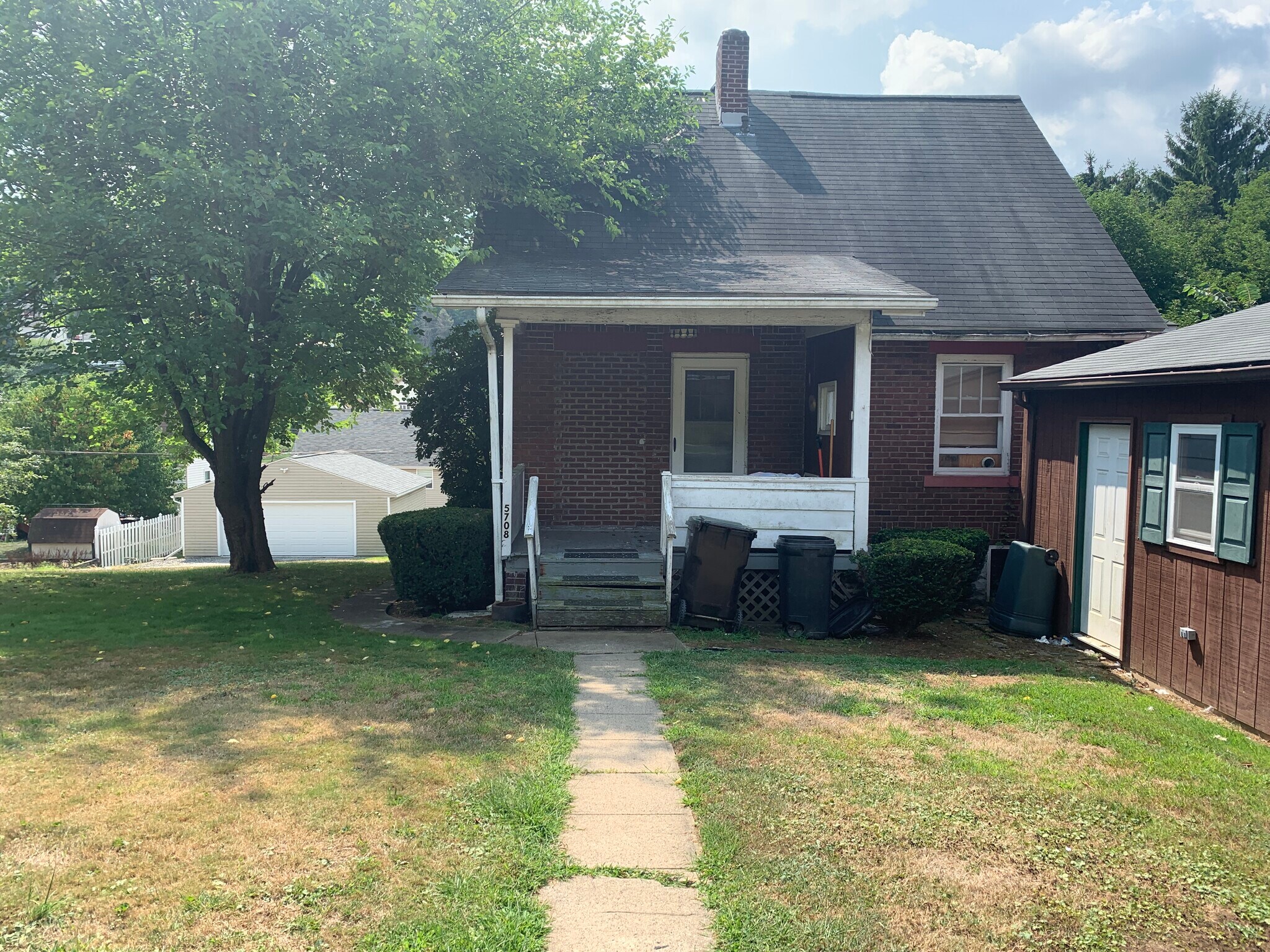 Building Photo - 5708 Pontiac Dr