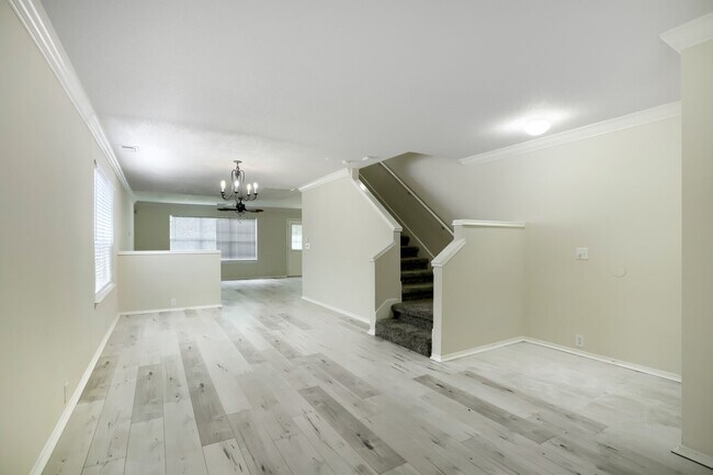Building Photo - 10506 Sugar Trace Dr