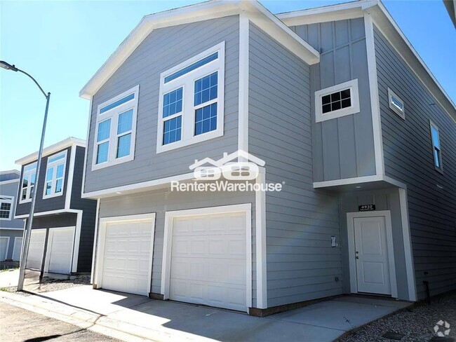 Building Photo - 4932 Dalhart Dr