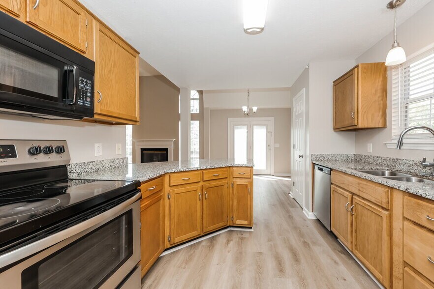 Building Photo - 5251 Catspaw Dr