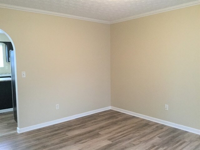 Building Photo - 5156 Sand Ct