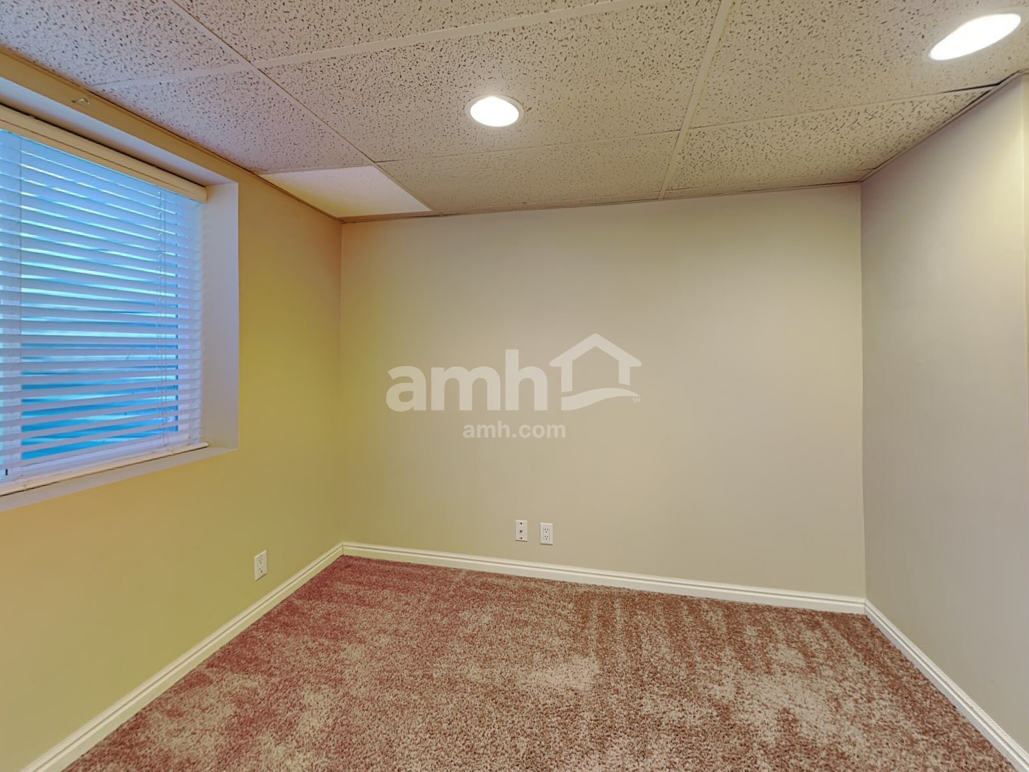 Building Photo - 4342 S Jocelyn Way