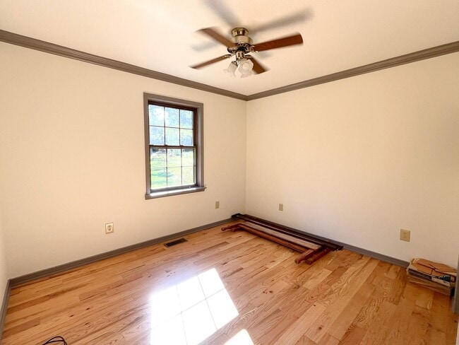 Building Photo - Charming 3BR/2BA Home in Louisa, VA