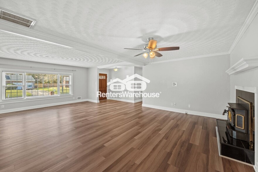 Building Photo - 3217 Foxgrove Ln