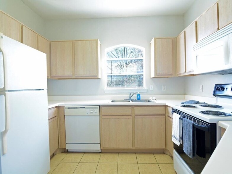 Open Concept Kitchen Layouts - Longridge Apartments