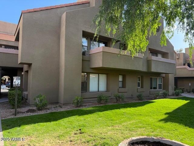 Primary Photo - 1432 W Emerald Ave