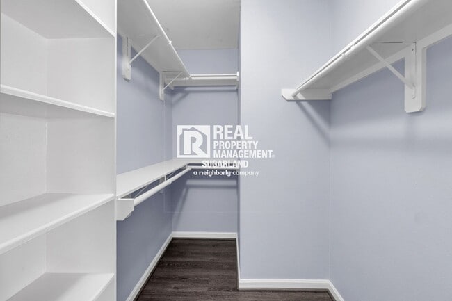 Building Photo - 7754 Eldergrove Ln